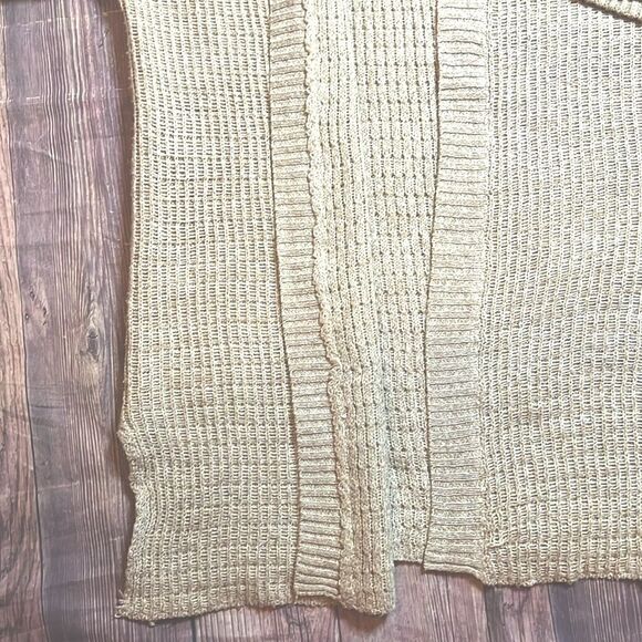 GeeGee Women’s M L Knit Cream Cardigan Sweater Cuffed Short Sleeves - Picture 6 of 7